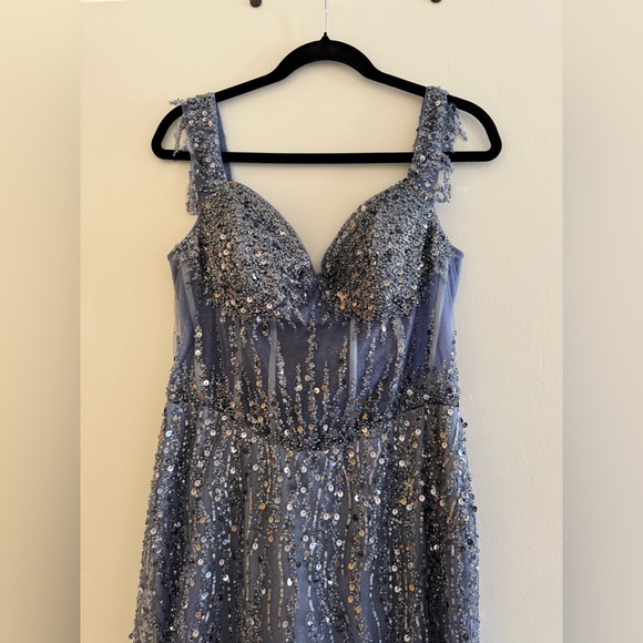 Cinderella Divine Dress smoky blue - Picture 4 of 17